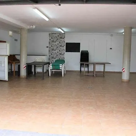 Moderna Casa Con Piscina * Girona